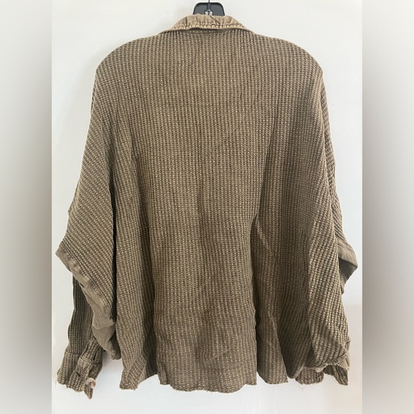 Free People oversized button down size XS - Picture 2 of 4